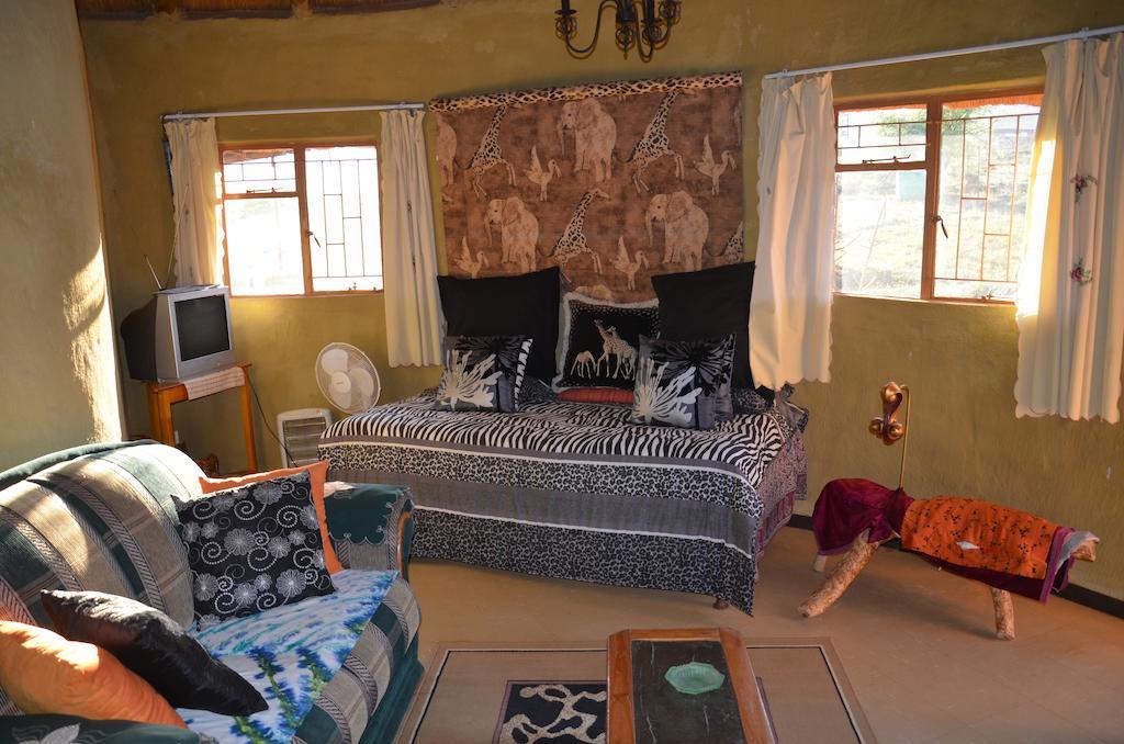 Bama Lodge Rietfontein Room photo